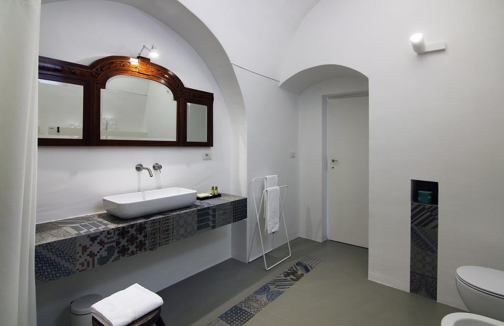 Piano Piano - Rooms Matera Luaran gambar